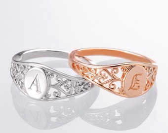 Anello con nome personalizzato, unisex, minimalista, regalo per lei, anello di dichiarazione, gioielli di tutti i giorni, incisivo, anello impilabile