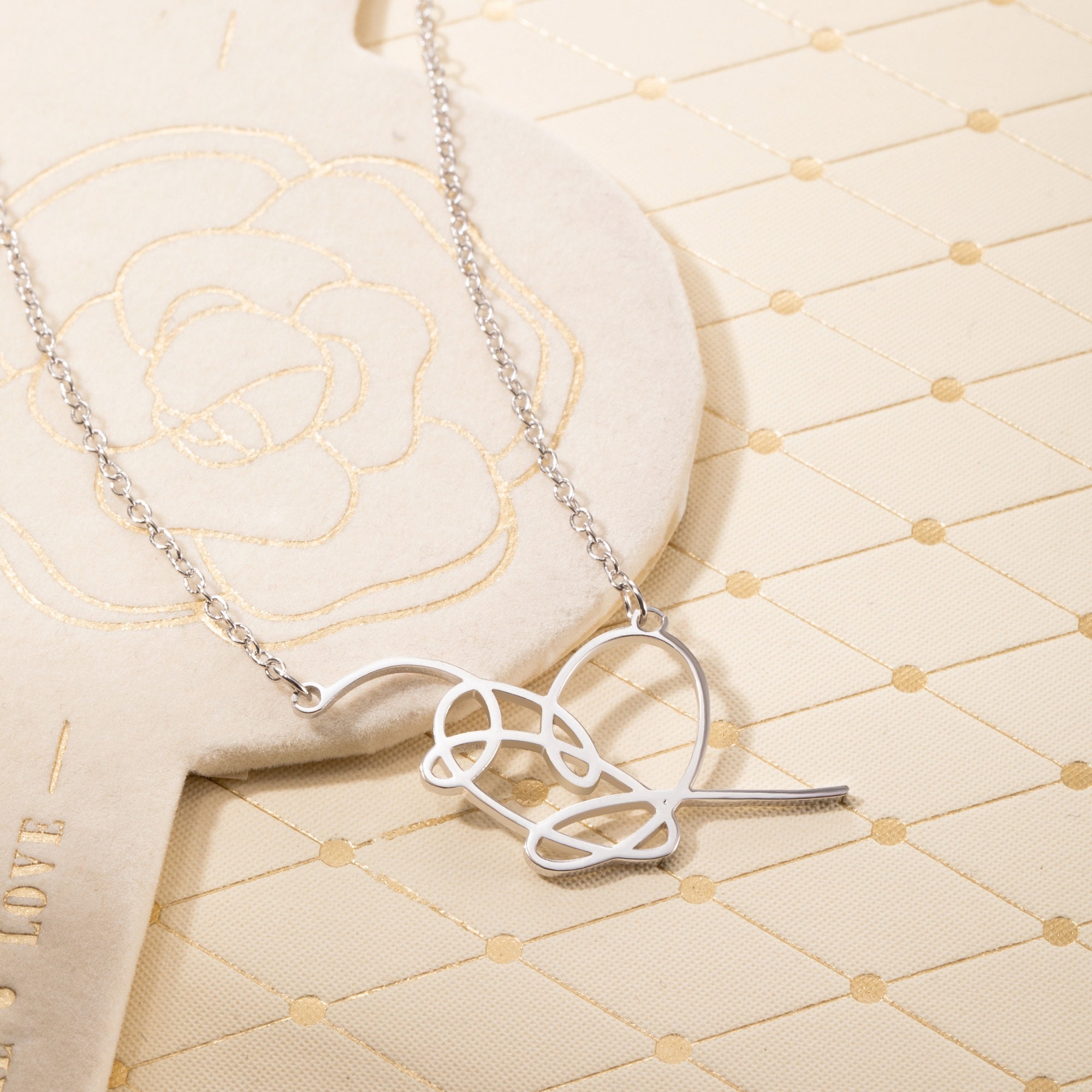 Love Yourself Heart Necklace Heart Signature Necklace K pop