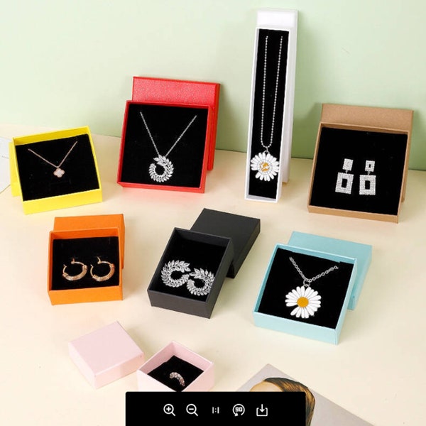 Earring/Pendant Box with Foam Insert Gift Box For Necklace or Earrings Present Gift Jewellery Square Fast Shipping 7x7x1.6cm