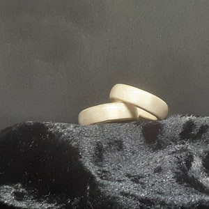 Sycamore bentwood ring
