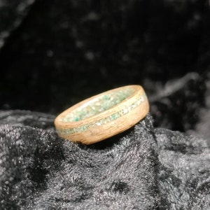Turquoise Gemstone Oak Bentwood Ring