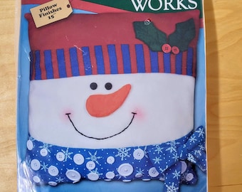 Design Works Christmas Snowman Felt Pillow Kit , Felt Applique