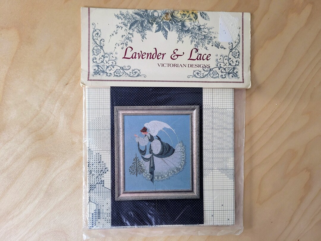 Kit Broderie Point De Croix 'Fairy Dreams' - Lavender & Lace Par Marylin Leavitt-Imblum - Comme Neuf