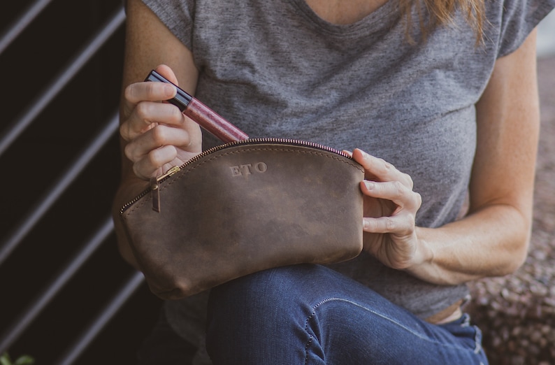 Leather Makeup Bag, Personalized Bridesmaid MakeUp Bag, Bridesmaid Gift, makeup organizer, Leather cosmetic bag, monongram make up bag Brown