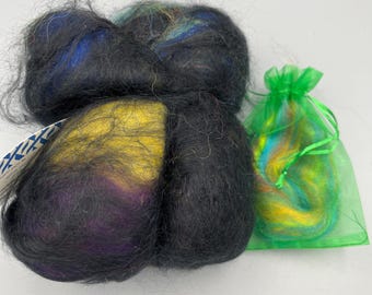 Fireworks Art Batt - 2 Ounces Black Merino with Heavy Rainbow Firestar