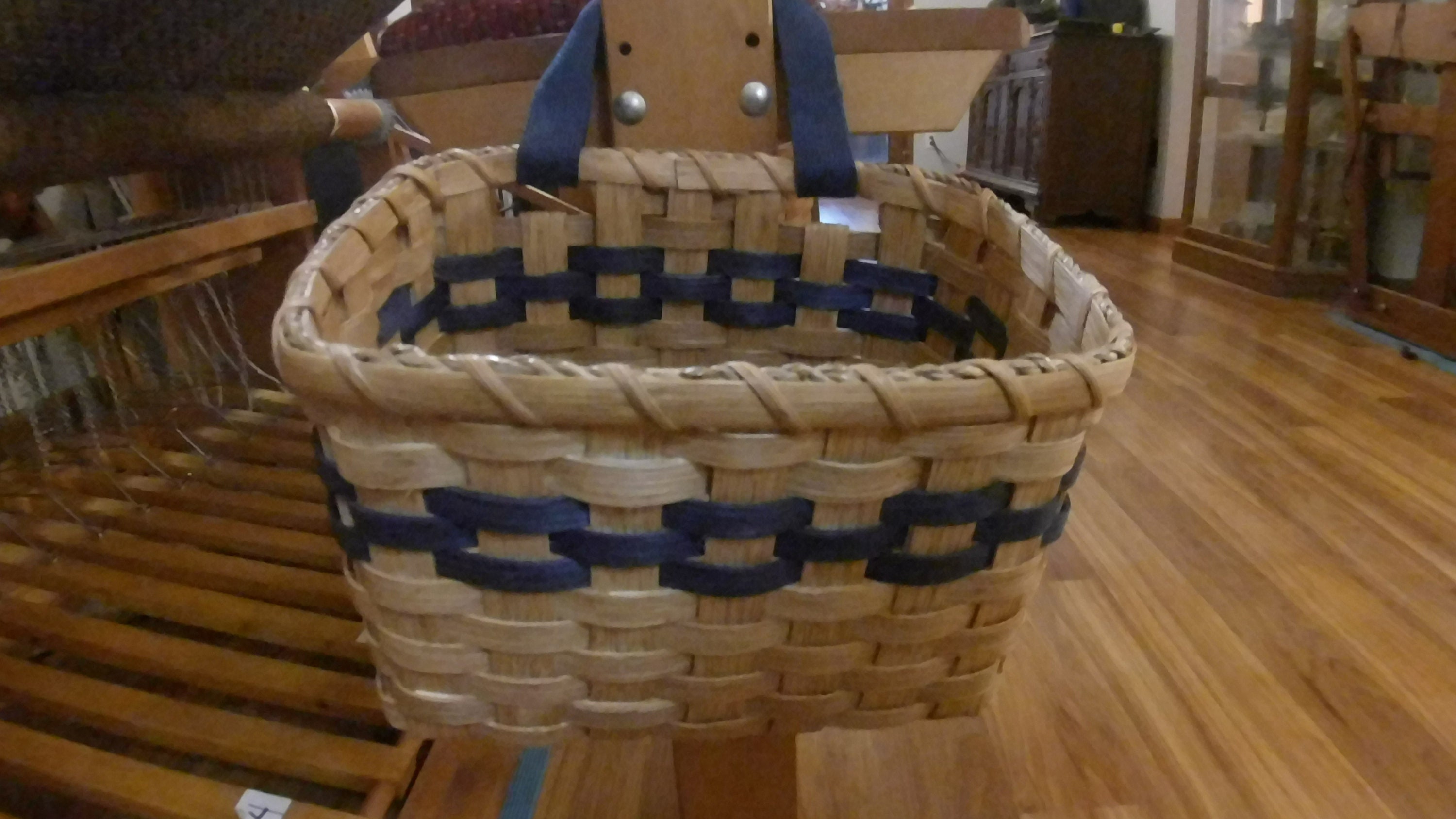 CUSTOM Weaving Bench Saddle Basket Etsy