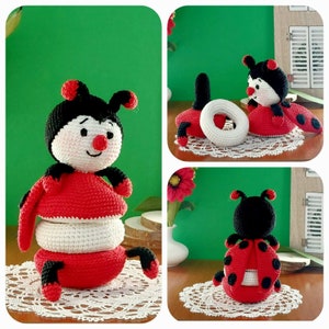 Giocattolo impilabile coccinella modello Amigurumi all'uncinetto, coccinella all'uncinetto, coccinella Amigurumi, animali all'uncinetto
