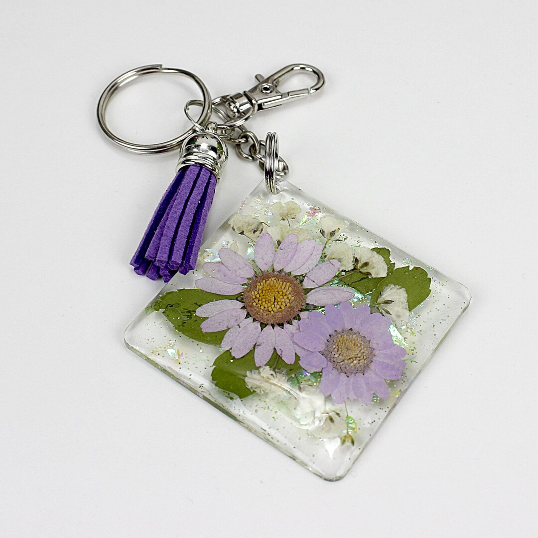 Dried Flower Keychain Pressed Flower Keychain Purple Daisy Etsy