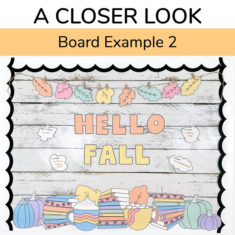 Puede incluir: Un tablero de anuncios de clase decorado con un tema oto&ntilde;al. El tablero presenta una pancarta con hojas de colores, las palabras "Hello Fall" en letras grandes y una variedad de decoraciones de oto&ntilde;o, incluyendo calabazas, libros y tazas de chocolate caliente.