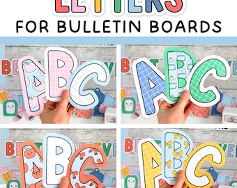 Letras brillantes para tablón de anuncios, ideales para decorar el aula con cuadernos de composición y otros materiales.