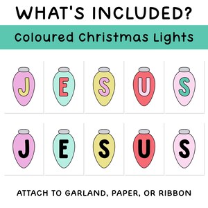 Op de afbeelding: Een set van tien kleurrijke kerstlichtbolvormige uitsparingen die het woord JESUS spellen. Elke lamp heeft een andere kleur, met de letters in het midden. Tekst bovenaan luidt "WHAT'S INCLUDED?" en "coloured christmas Lights".