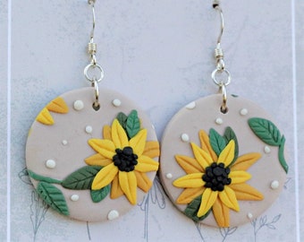 Aretes de gancho de arcilla polimérica de plata de ley 925 / Diseño de vid y girasol amarillo, beige / Flores esculpidas a mano Círculos de 1 pulgada Hipoalergénico