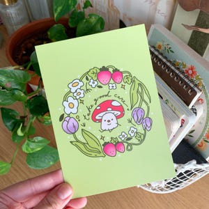 Carte postale d'impression d'art de noyau de cottage de champignon mignon, art déco mural de dortoir, impression de carte postale, cadeau mignon, papeterie de correspondant, jeu de cartes postales