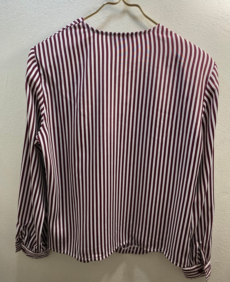 Vintage 1980/'s Notations Button Down Women/'s Blouse Burgundy and White