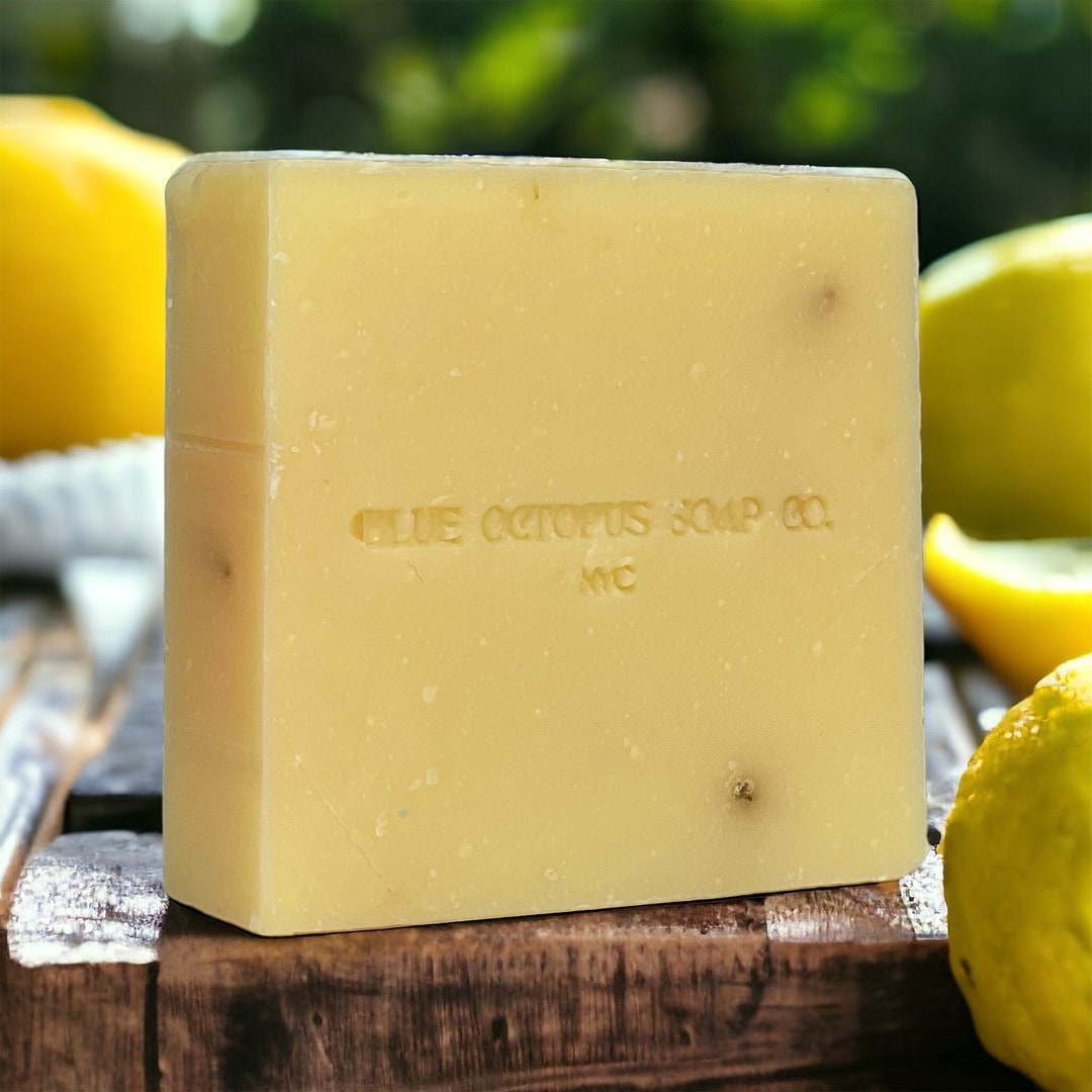 Le Romarin Bar Soap main image 0