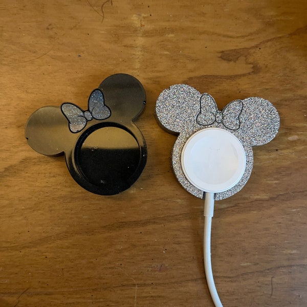 Minnie Mouse Apple Watch Charger Stand