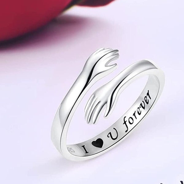 Hug Ring ~ Personalisierter Text Ring ~ 925 Sterling Silber Ring ~ Gravierter Ring ~ Hugging Hand Ring ~ Chunky Ring ~ Verstellbarer Ring ~ Daumen Ring
