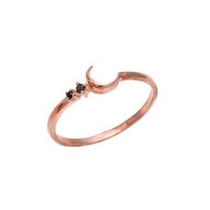 Crescent Moon Ring with Black Onyx - Dainty Ring - Minimalist Moon Ring - 925 Sterling Silver - Gift - Celestial Boho Jewelry for Her
