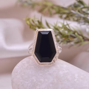 Coffin Black Onyx Ring - 925 Sterling Silver - Coffin Statement Ring - Vintage Coffin Ring - Coffin Ring for Women - Black Coffin Ring