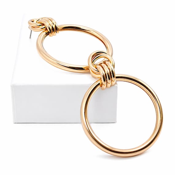 YUMI Gold or Silver Hoop Earrings