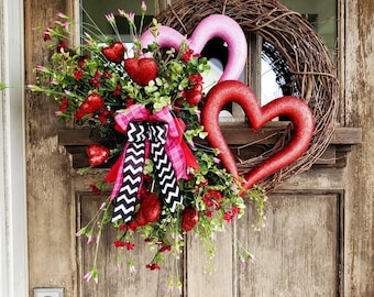 Valentine Wreath, Valentines Wreath, Valentines Day Wreath, Valentine Wreaths, Valentines Wreaths,  Heart Wreath, Valentines day wreaths