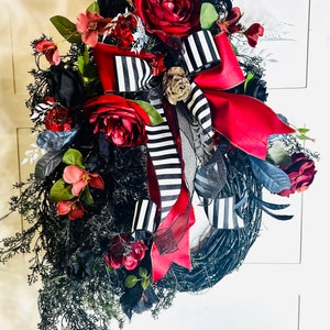 Large Elegant Halloween Wreath for Front Door, Designer Halloween Wreath, Halloween Door Decor,  Halloween home decor, Black and Red Roses