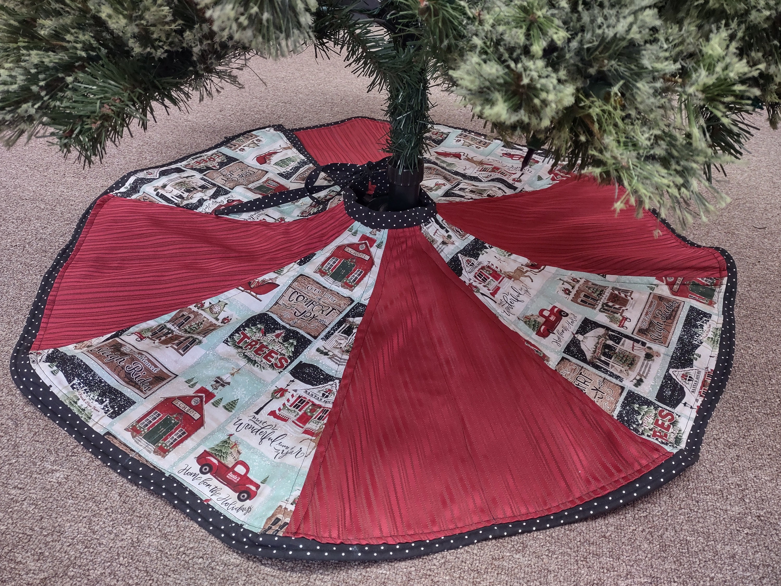 Red Truck Christmas Tree Skirt