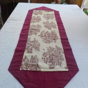 Toile Table Runner