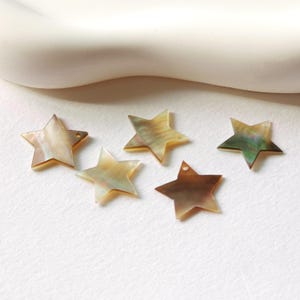 Colgante de nácar negro con forma de estrella, concha de nácar negra grabada, dije de concha, accesorios para hacer joyas de concha RY043