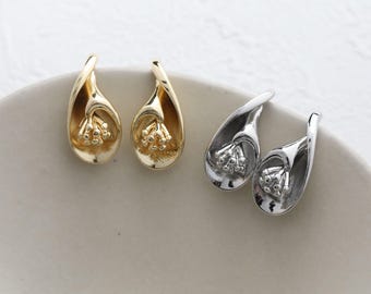 Flower Earrings Post With Loop, 14K Gold Plated, Nickel Free,  Pin, Ear Stud Hypoallergenic Earring Findings GZ782