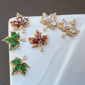Charm feuille d&#39;érable pavé de ZC, Pendentif feuille d&#39;érable en cristal de zirconium cubique, Pendentifs de boucle d&#39;oreille CZ, Pendentifs de boucle d&#39;oreille plaqué or, Bijoux HL114-F188