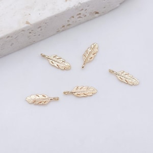 Danity Feather Pendant, 14K Gold Plated Earring Making Findings, Jewelry Findings GZ152