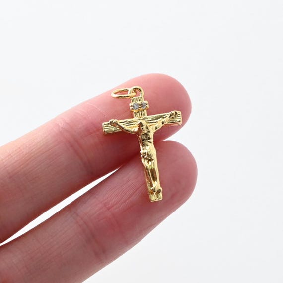 Gold Crucifix Cross Charm, 18K Gold Plated, Crucifix Pendant , 23.5x15.4mm, Religion Jewelry Findings S20481