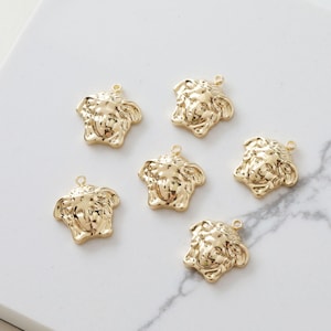 Gold Portrait Pendant, Silver Charm, 18K Gold Plated, Necklace Making Charm, Jewelry Findings JG052