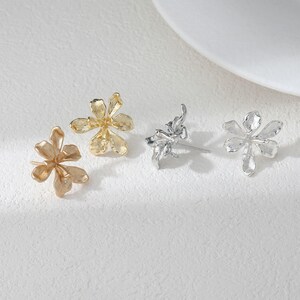Blomsterörhängen, öronpinne nickelfri, guld/silver/vit silverörhänge, hypoallergen örhängesdetalj GZ846