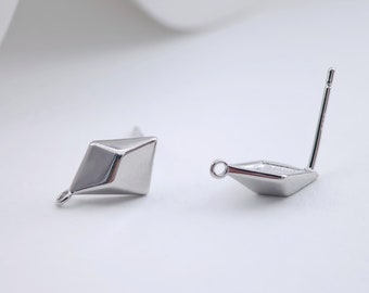 幾何学模様のダイヤモンドシルバーポストピアス、ニッケルフリーピアス