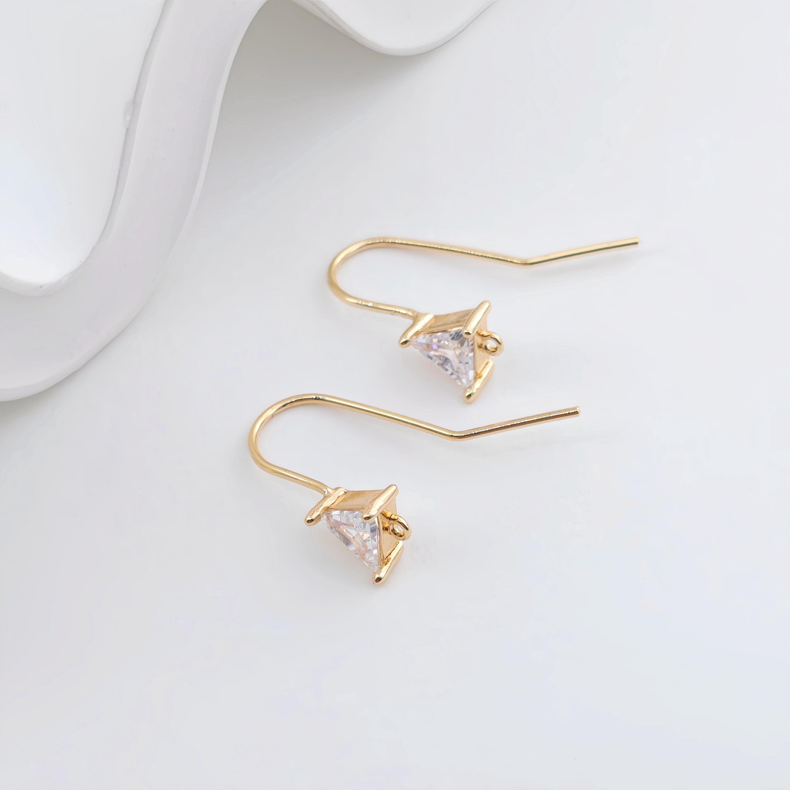 スクエアフックイヤリング（ゴールドキューブ） 18Kゴールドメッキイヤリング金具、三角形キュービックパヴェ