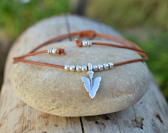 Arrow head necklace, adjustable choker cord necklace, mens or women surfer necklace, boho jewelry, leather sliding knot choker