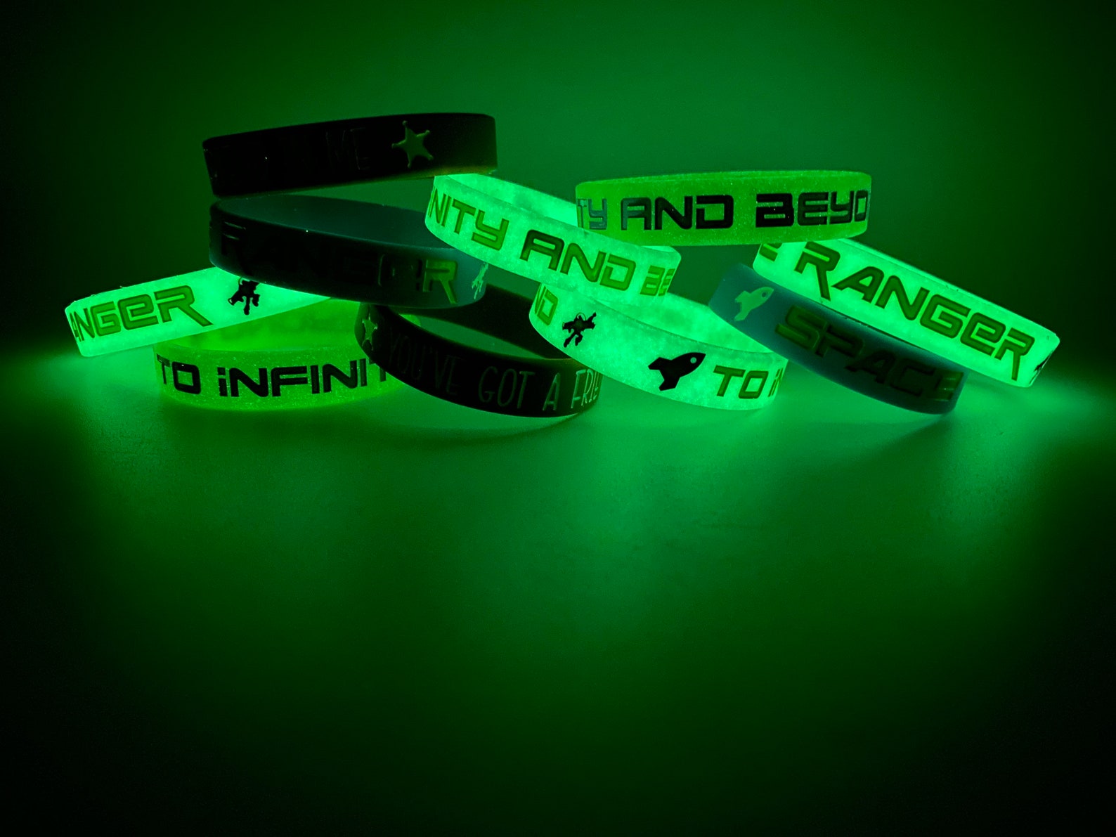 8 Toy Story BRACELETS Birthday Party Wristbands Woody Buzz Etsy