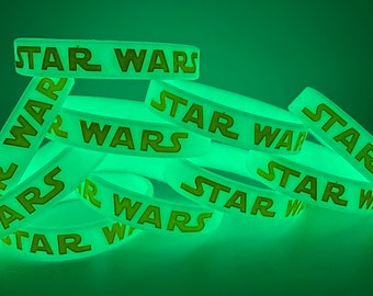 10 STAR WARS BRACELETS Glow in Dark Birthday Party Wristbands Darth Vader Tattoos