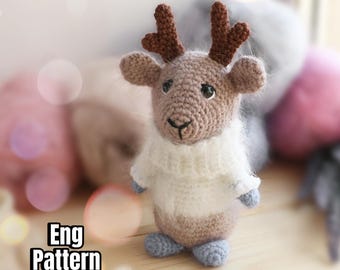 Crochet pattern Christmas Deer in English.