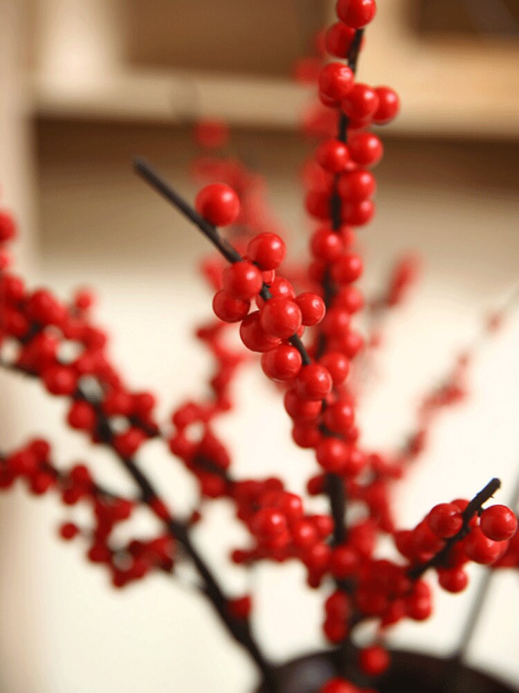 Artificial Holly Branch, Fake Berry Stem, Home Floral Decor, Wedding Party Flower Arrangement, Table Centerpiece, for Bouquet Wreath Arch Artificial Holly Branch, Fake Berry Stem, Home Floral Decor, Wedding Party Flower Arrangement, Table Centerpiece, for Bouquet Wreath Arch