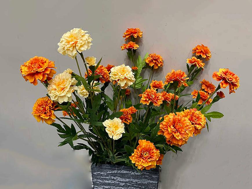 Artificial Marigold Flower Stem, Silk Marigold Flowers, Faux Floral Arrangement, Fall Bloom for Home Decor, Rustic Wedding Table Centerpiece