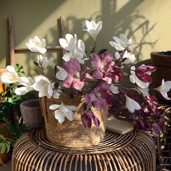 Hochwertiger Magnolia Stiel, Knstliche Blume mit Knospe, Home Chinese  Floral Arrangement, Rustikale Party Spray Dekoration, Materialauswahl fr  drauen - Etsy Schweiz