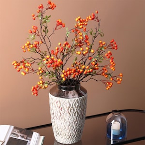 Hochwertiger Beerenstiel mit Blatt, Künstlicher Holly Obstzweig, Herbst kleiner Zweig Pflanzenornament, Home Floral Dekor, Hochzeitsgesteck Füller