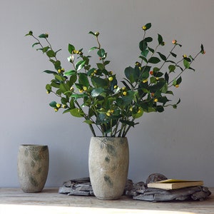 Camellia Bud Stem with Leaf, Artificial Small Flower Branch, Indoor Floral Decor, Wedding Party Spray Arrangement, Wreath Garland Material