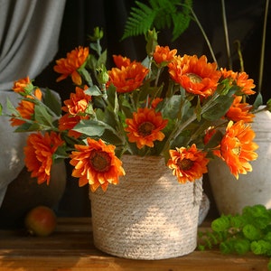 Artificial Sunflower with Bud, Faux Summer Flower Stem, Living Room Floral Decoration, Rustic Party Plant Arrangement, Wedding Centerpiece