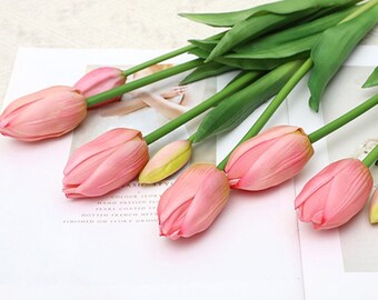 Quality Tulip Bouquet and Bud Soft Plastic Petal Flower with Leaf Living Room Decoration Rustic Floral Arrangement for Outdoor Wedding Party
