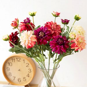 Real Touch Dahlia Stem with Bud, Artificial Chrysanthemum, Home Floral Decor, Bridal Bouquet Gift, Wedding Party Arrangement, Spray for Room