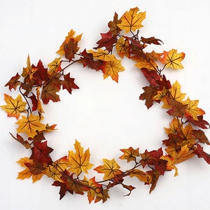 Herbst Ahorn Blätter lange Ranke künstlich, realistische Kletterlaub, Home Floral Dekor, Hochzeit Arrangement, für Outdoor Bogenkranz Girlande